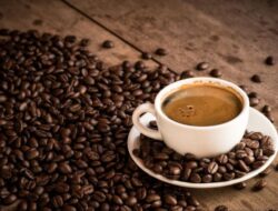Mengenal Caffeine Headache, Sakit Kepala Akibat Tidak Minum Kopi Seharian