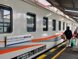 KAI sediakan tiket kereta api tambahan Lebaran 2025, cek cara belinya!