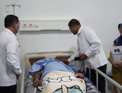 Tiba di Nabire DIRJENPAS Langsung Sambangi Petugas Lapas Yang Terluka