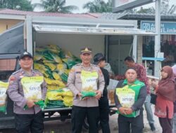 Kepolisian Resor Polres Dumai Menggelar Operasi Pasar Murah