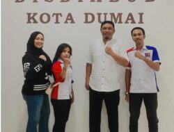 Kepala Dinas Pendidikan Mukhliz Suzantri, S. T., T.M.T Peran Media Mendukung Pembangunan Sumber Daya Manusia.