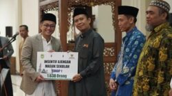 Bupati Tasikmalaya Hadiri Peringatan Nuzulul Qur’an, Luncurkan Program Insentif untuk Tokoh Keagamaan – BeritaNasional.ID