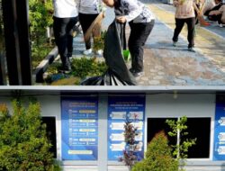 Semangat Gotong Royong, Rutan Dumai Lakukan Bersih-bersih Lingkungan Kantor