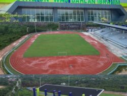 Walikota Dumai H. Paisal, SKM, MARS Meninjau Langsung Pembangunan Tribun Stadion Wan Dahlan Ibrahim
