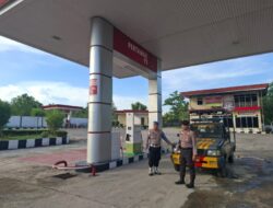 Polres Dumai dan Polsek Jajaran Melaksanakan Patroli Pastikan Seluruh SPBU Yang Ada Di Dumai Aman Kondusif
