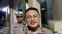 Dua Pria Bawa Celurit Diamankan di Situbondo, Polisi: Dipicu Ejekan di Medsos – BeritaNasional.ID