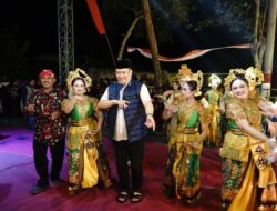 Sekda Budiar : Bukan Sekadar Pawai! Pagak Manunggal Hadirkan Budaya, Kebersamaan & Peluang Ekonomi – BeritaNasional.ID