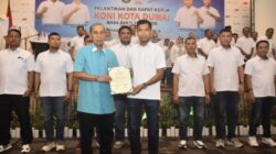 Resmi Menjabat Ketua KONI Dumai AKJ Menekankan Pentingnya Kebersamaan Seluruh Pengurus Menjalankan Roda Organisasi.