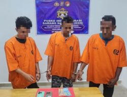 Polsek Sungai Sembilan Gelar Razia Sarang Narkoba, Tiga Orang Diamankan Bersama Barang Bukti.